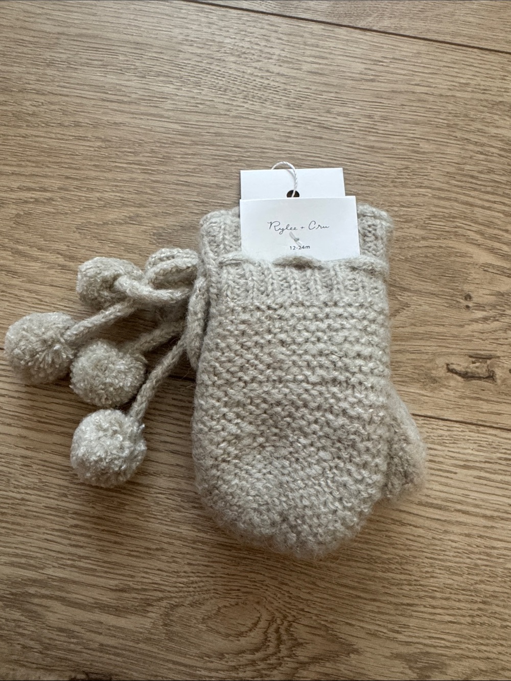 Rylee + Cru Neutral Pom-Pom Mittens for Kids NWT